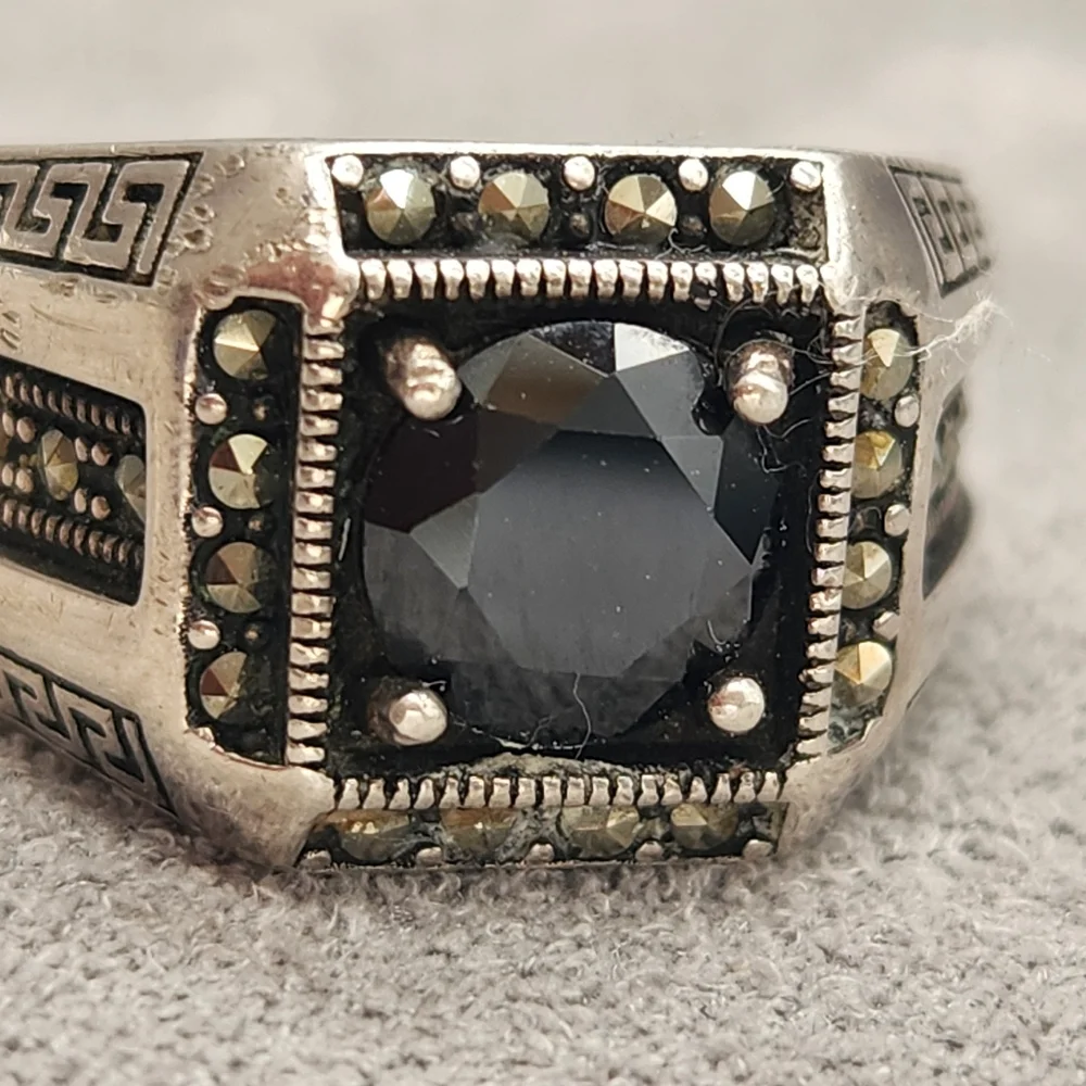 Signet Ring Men's 9.75 Silver 925 Black Onyx Marcasite Marquise Cut Bold Gothic